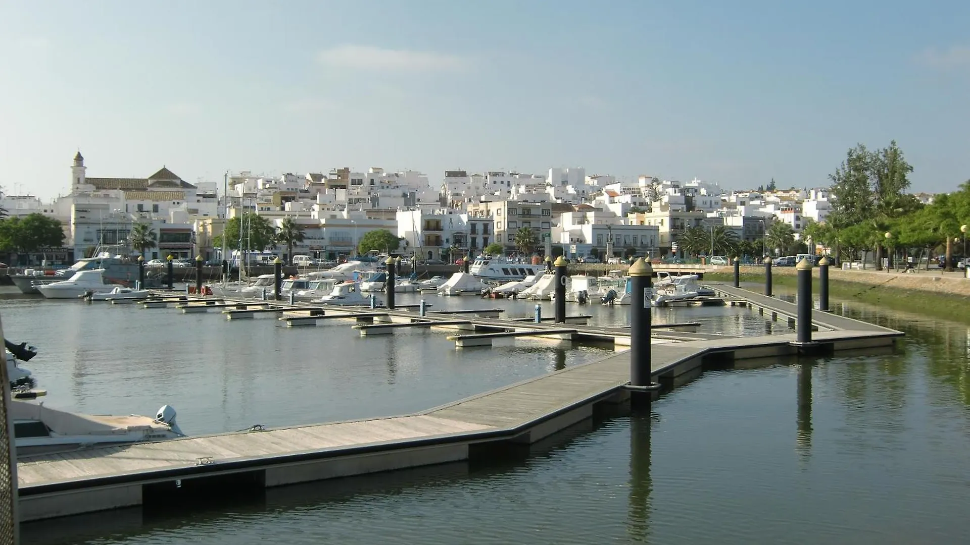Apartamentos Espigon Poniente Piscina Y Zonas Verdes By Alsol A01-01091 Huelva Spain